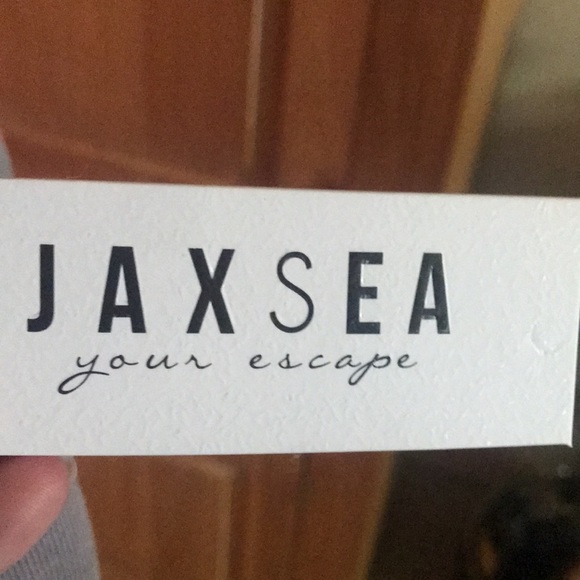 JACK SEA YOUR ESCAPE REVERSIBLE SWEATSHIRT - Picture 8 of 12